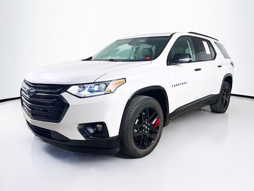 Pearl 2021 Chevrolet Traverse Premier