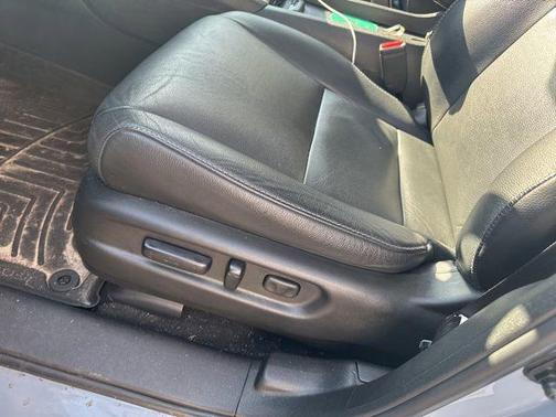 2022 Honda Pilot Touring 8-Passenger