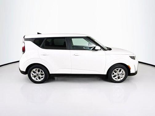2023 Kia Soul S