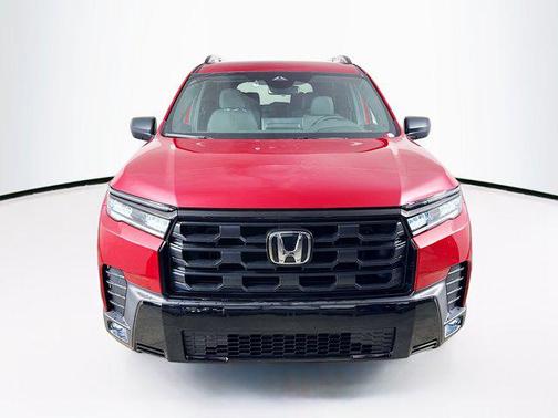 Radiant Red Metallic II 2026 Honda Pilot Sport
