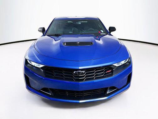 2022 Chevrolet Camaro RWD Coupe LT1