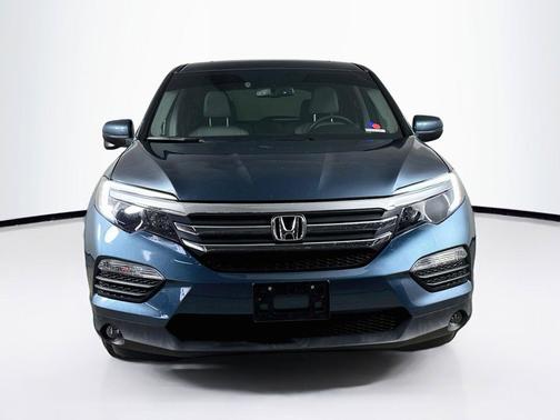 Blue 2017 Honda Pilot EX-L