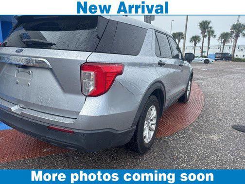 2021 Ford Explorer Base