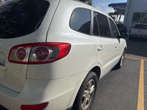 2012 Hyundai SANTA FE GLS