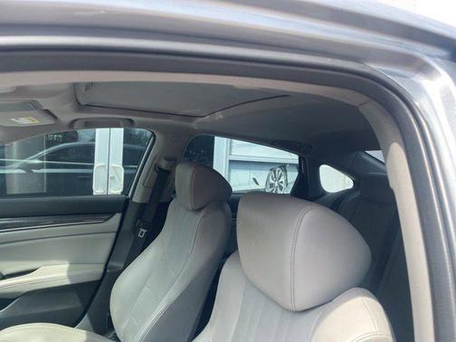 2018 Honda Accord Touring 2.0T