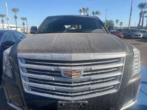 2019 Cadillac Escalade Platinum