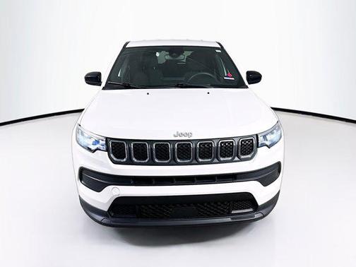 Bright White Clearcoat 2023 Jeep Compass Sport