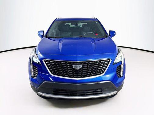 2022 Cadillac XT4 Premium Luxury