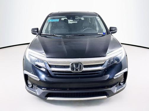 Black 2022 Honda Pilot 2WD EX-L