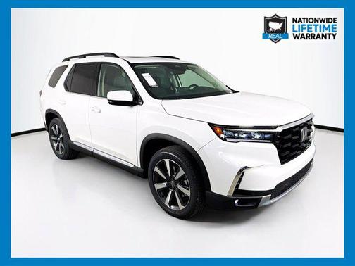 2025 Honda Pilot Touring 8-Passenger