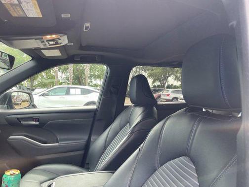 2023 Toyota Highlander XSE