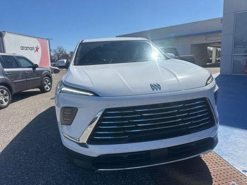 2025 Buick Enclave Preferred FWD