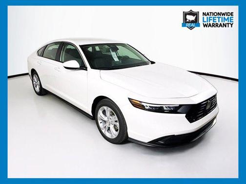 2025 Honda Accord LX 1.5T