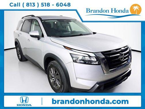 Brilliant Silver Metallic 2025 Nissan Pathfinder SV FWD
