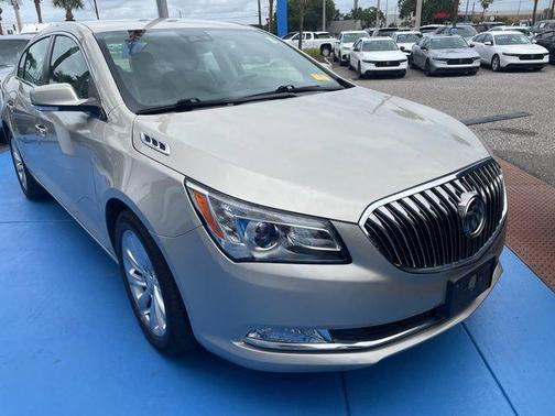 Champagne Silver Metallic 2014 Buick LaCrosse Leather