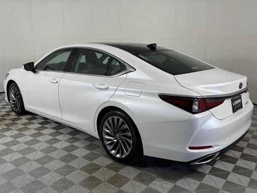 2021 Lexus ES 350 Ultra Luxury