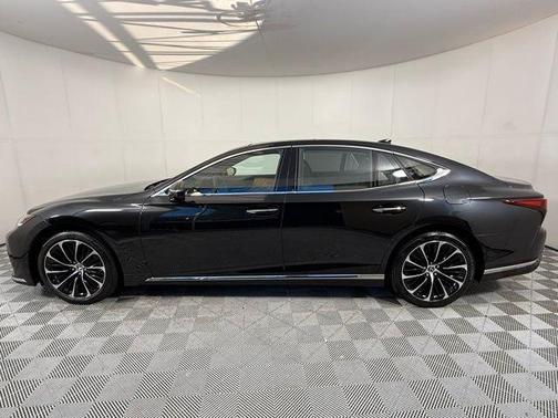 2022 Lexus LS 500 Base