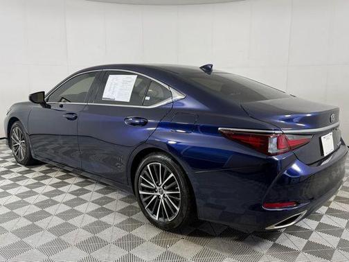 2023 Lexus ES 350 Base
