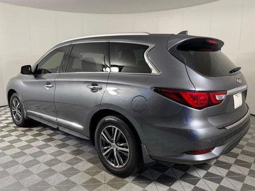 2017 INFINITI QX60 Base