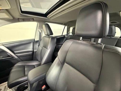 2017 Toyota RAV4 Hybrid Limited