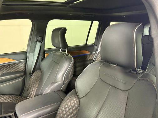 2023 Jeep Grand Cherokee L Summit Reserve