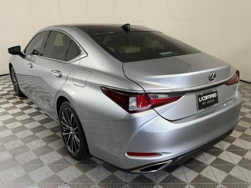 2022 Lexus ES 350 Base