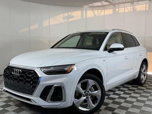 2023 Audi Q5 45 S line Premium Plus