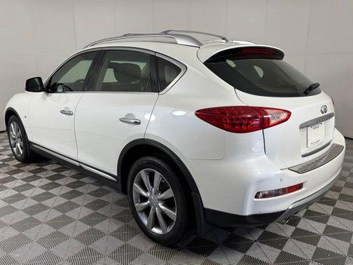 2017 INFINITI QX50 Base