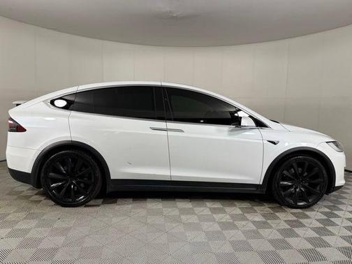 2020 Tesla Model X Long Range