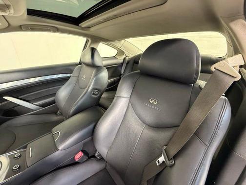 2014 INFINITI Q60 Journey