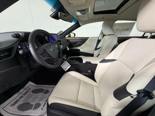 2025 Lexus ES 350 Base