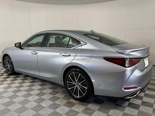 2023 Lexus ES 350 Base
