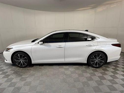 2025 Lexus ES 350 Base