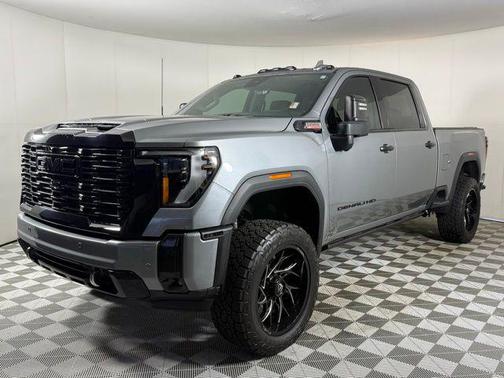 2024 GMC Sierra 2500 Denali