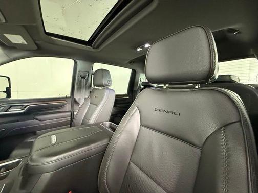 2024 GMC Sierra 2500 Denali