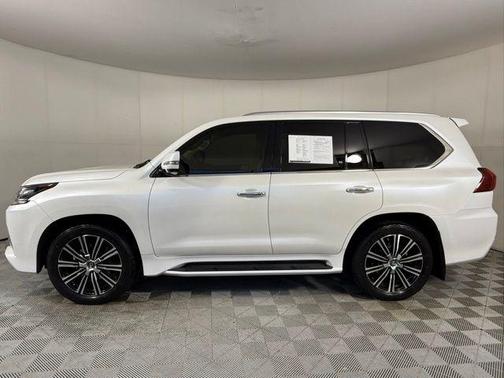 2018 Lexus LX 570 Base