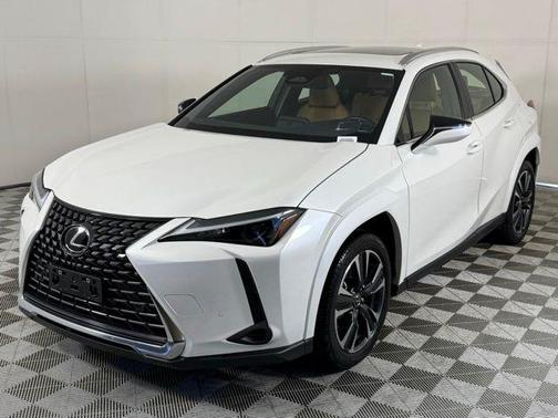 Eminent White Pearl 2025 Lexus UX 300h Premium