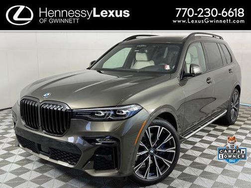 Manhattan Green Metallic 2022 BMW X7 xDrive40i