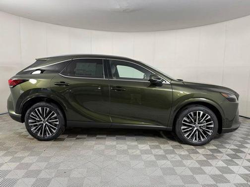 Nori Green Pearl 2026 Lexus RX 350 Premium