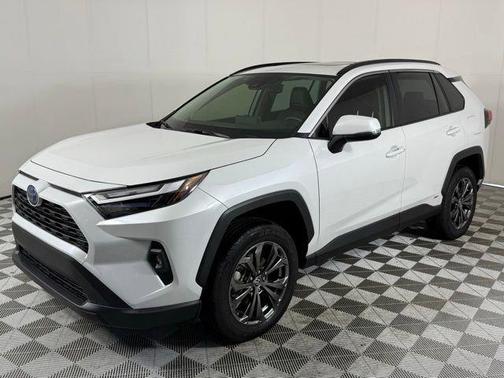 2024 Toyota RAV4 Hybrid XLE Premium