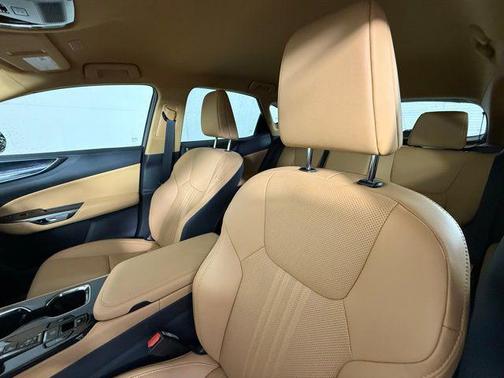 2025 Lexus NX 250 Base