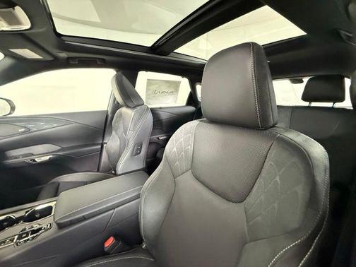 White Pearl 2026 Lexus RX 450h+ Base