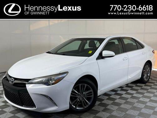 2015 Toyota Camry SE