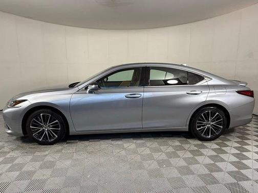 2024 Lexus ES 300h 300H