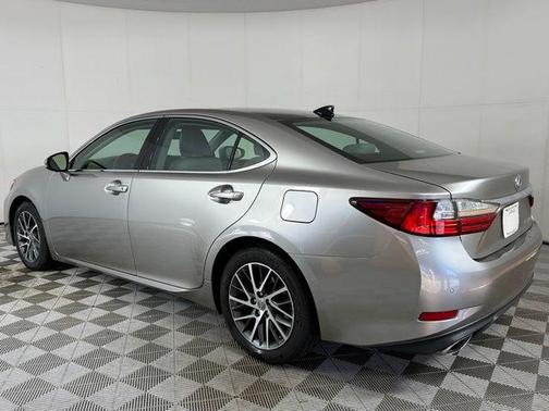2018 Lexus ES 350 Base