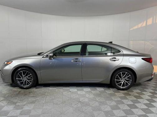2018 Lexus ES 350 Base
