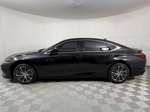 2023 Lexus ES 350 Luxury