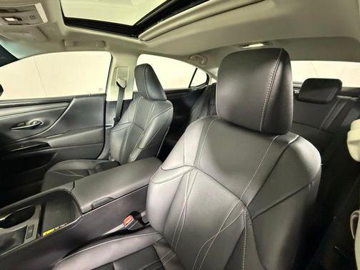 2023 Lexus ES 350 Luxury