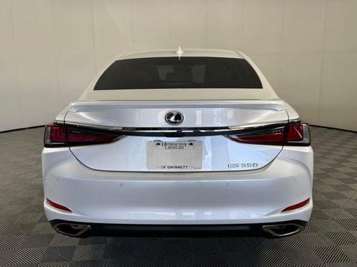 Eminent White Pearl 2024 Lexus ES 350 Base