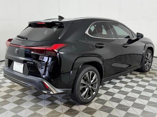 2022 Lexus UX 200 F Sport